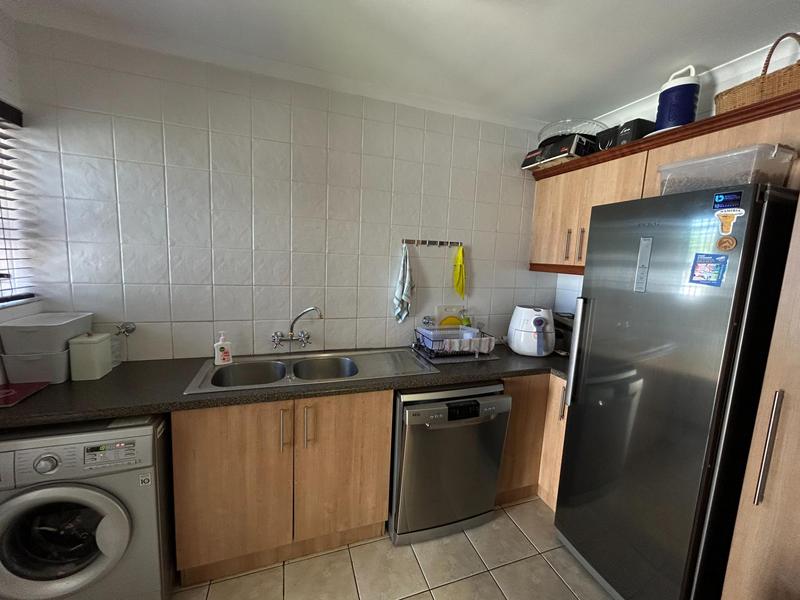 To Let 4 Bedroom Property for Rent in D